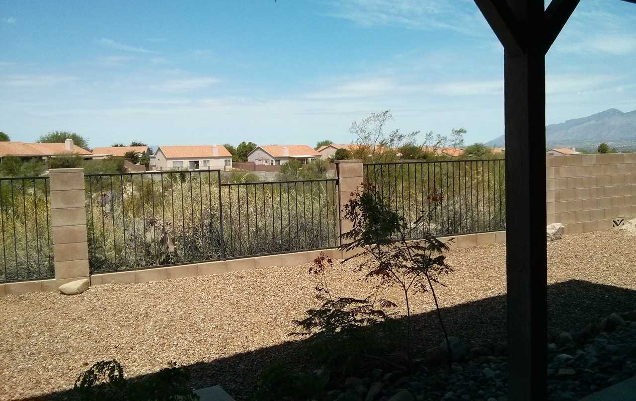 1118 S Riparian Ave - Photo 3 of 7