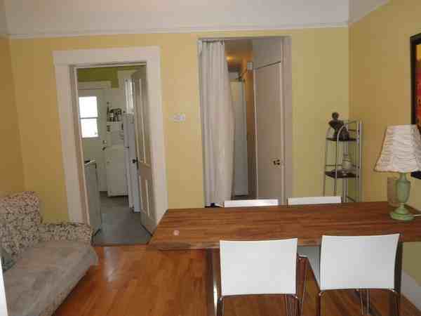 538 N Ash Ave - Photo 3 of 7