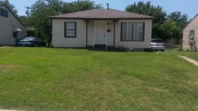 1320 N Yale Ave - Photo 2 of 14