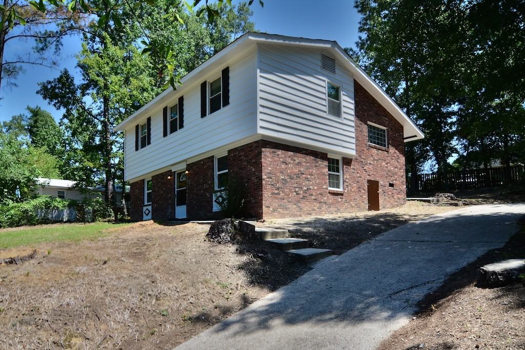 5030 Baine St - Photo 3 of 31