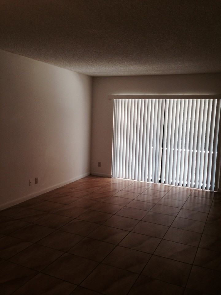 1750 N Congress Ave - Photo 2 of 13