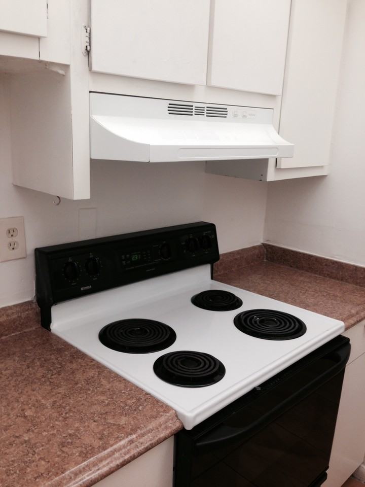 1750 N Congress Ave - Photo 3 of 13