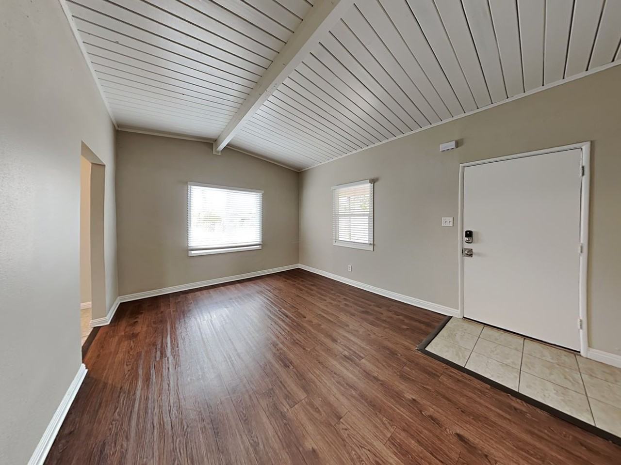 5726 Cedarglen Dr - Photo 3 of 21