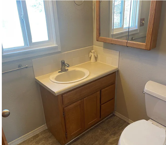 112 6th Street - Photo 2 of 4