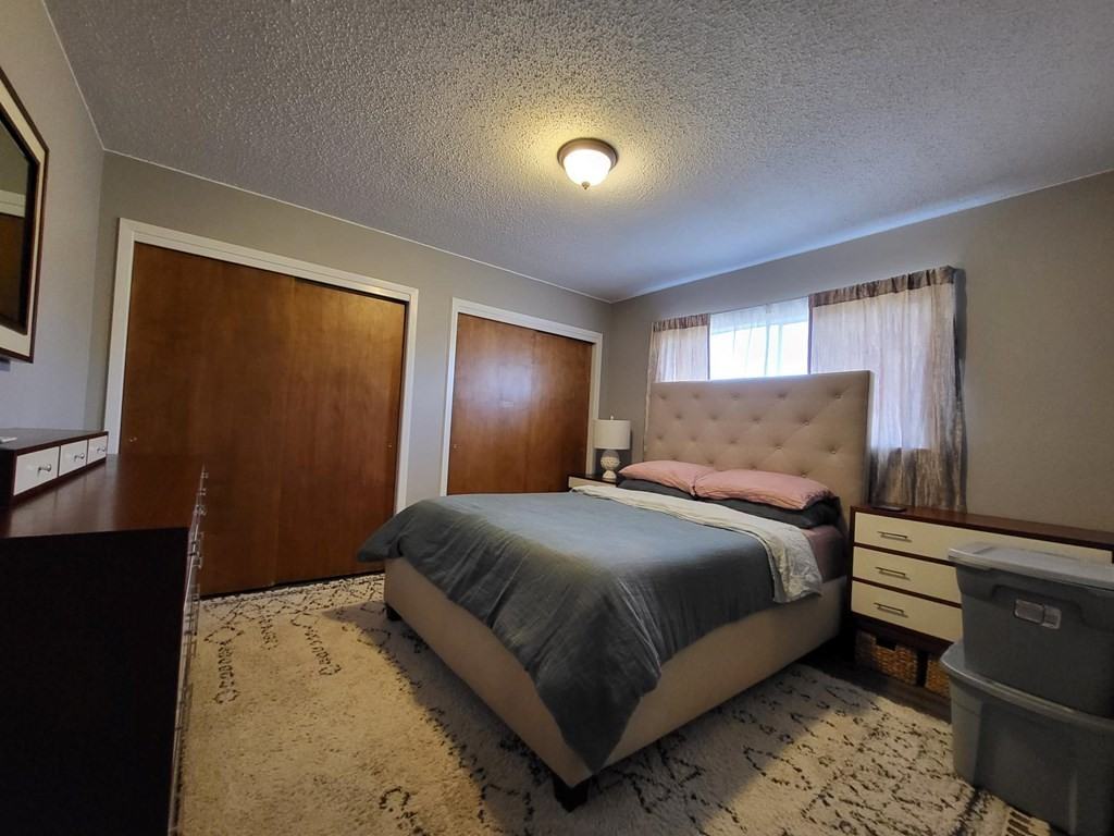 1401 N Orange St - Photo 7 of 10