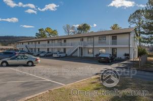featured image of 3328 Meridian St N #114