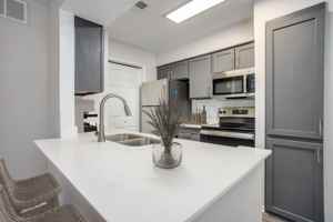 featured image of 1600 Heritage Dr