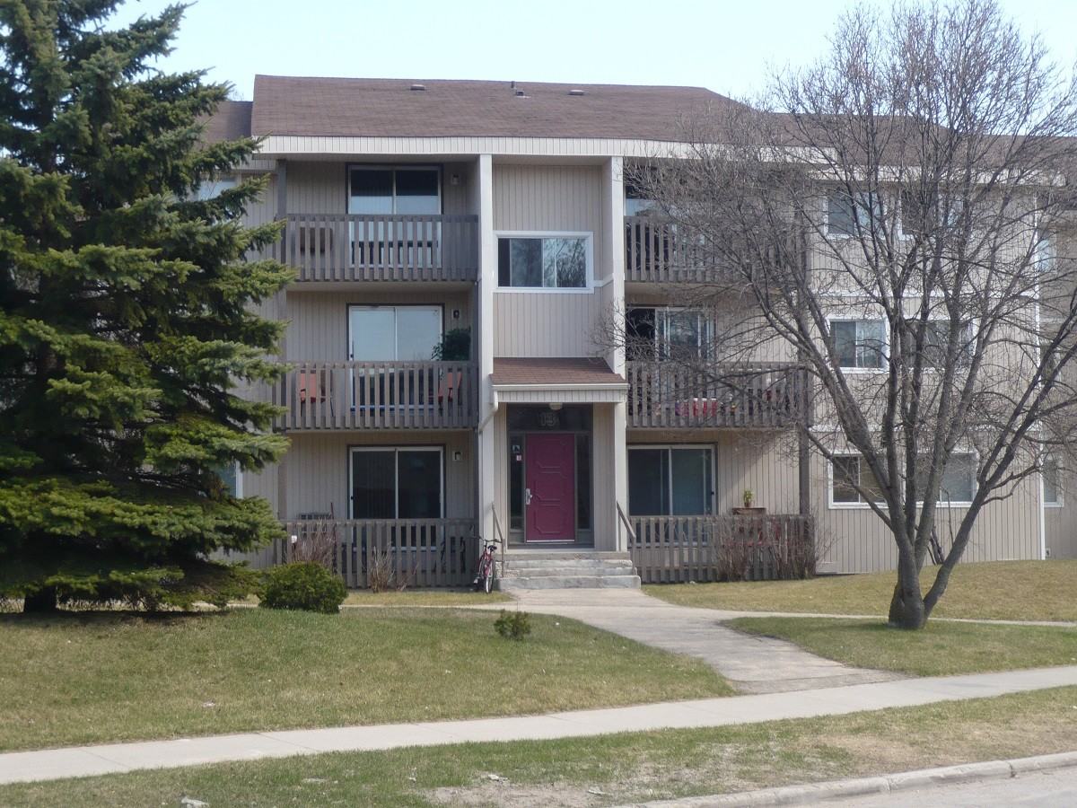 721 Pipeline Apartments in Leila McPhillips Triangle, Winnipeg, MB