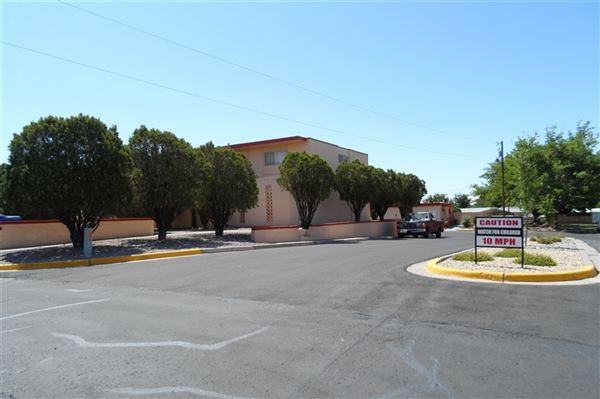 Colony Garden Apartments - Photo 3 of 11