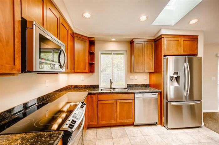 10224 63rd Avenue Ct E - Photo 2 of 18