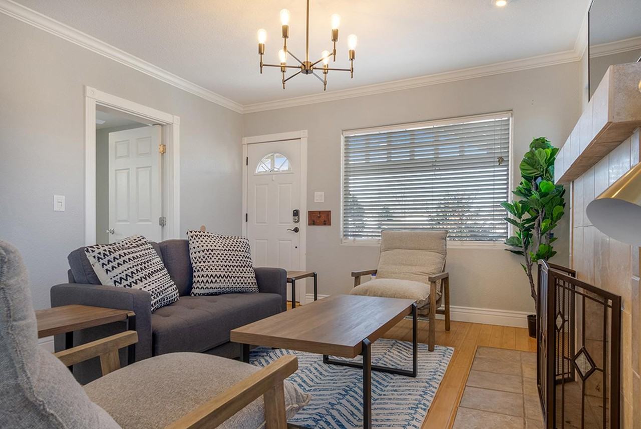 Luxe renovated Berkeley home by Rocky Mtn Lake Park - Photo 4 of 28