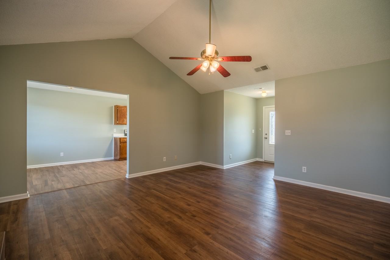 1464 Flo Zechman Dr #1 - Photo 4 of 26