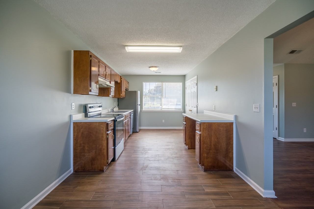 1464 Flo Zechman Dr #1 - Photo 7 of 26