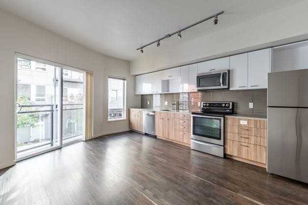 1201 121st Avenue Northeast - Photo 3 of 16