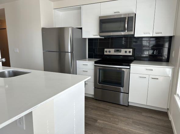 1201 121st Ave Ne - Photo 6 of 16