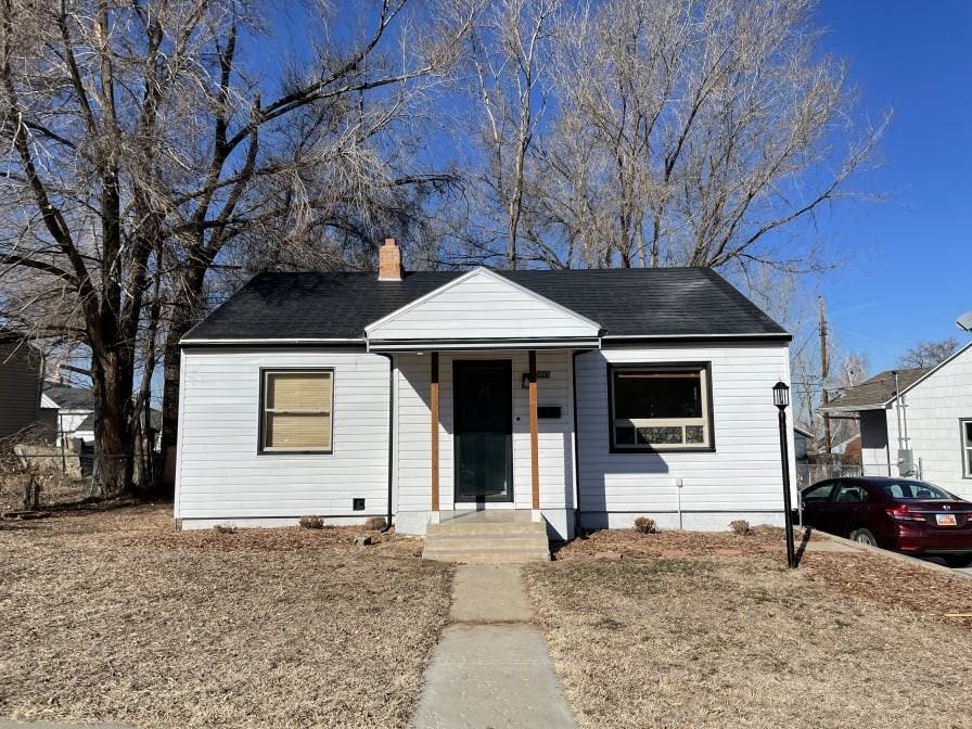 3885 Evelyn Road - Photo 2 of 8