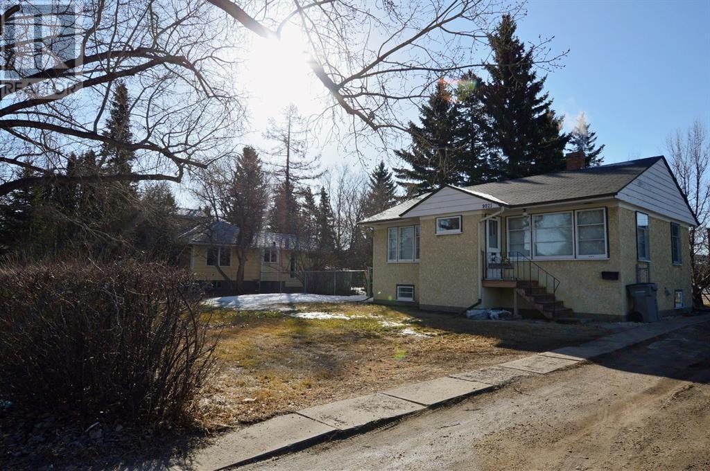 9925 106 Avenue - 1 - Photo 2 of 26