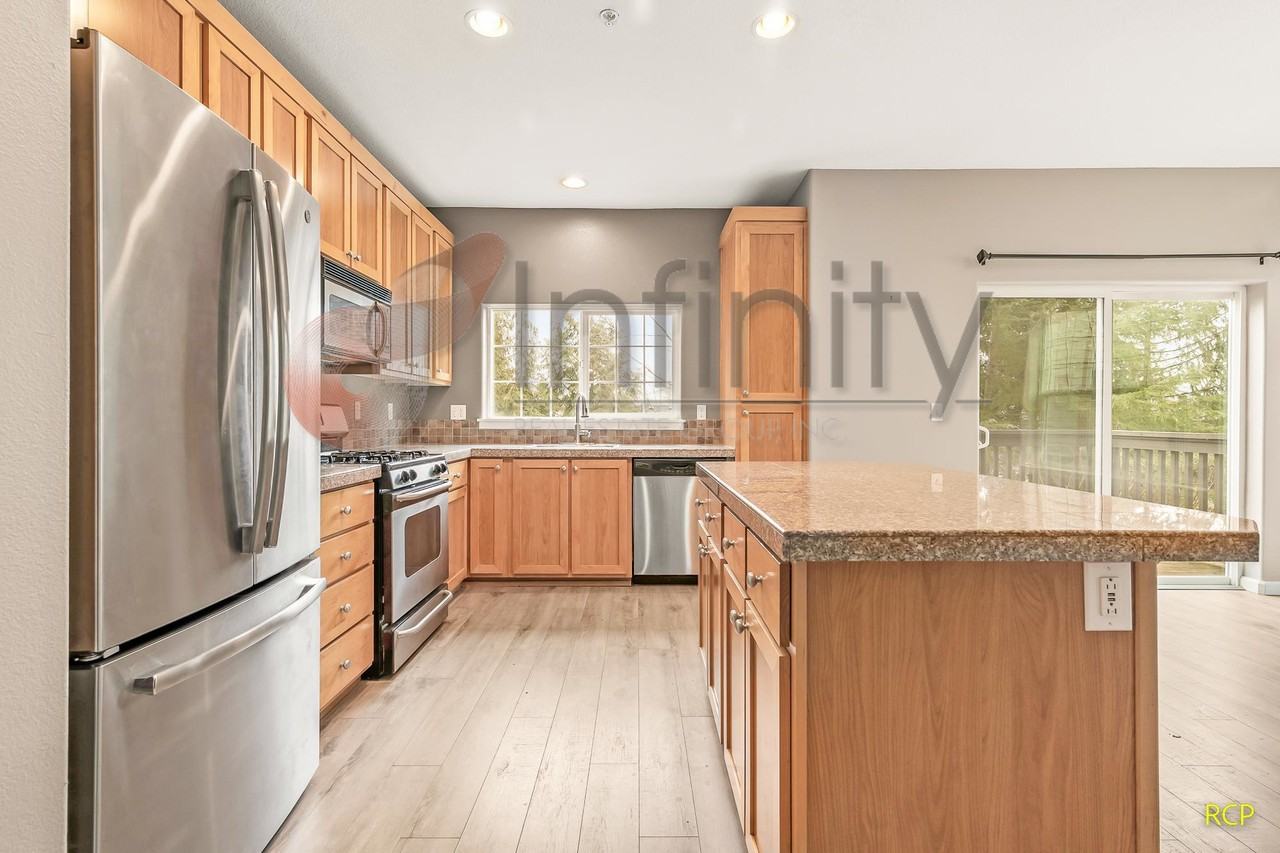 22844 Sw Forest Creek Dr #1 - Photo 5 of 50