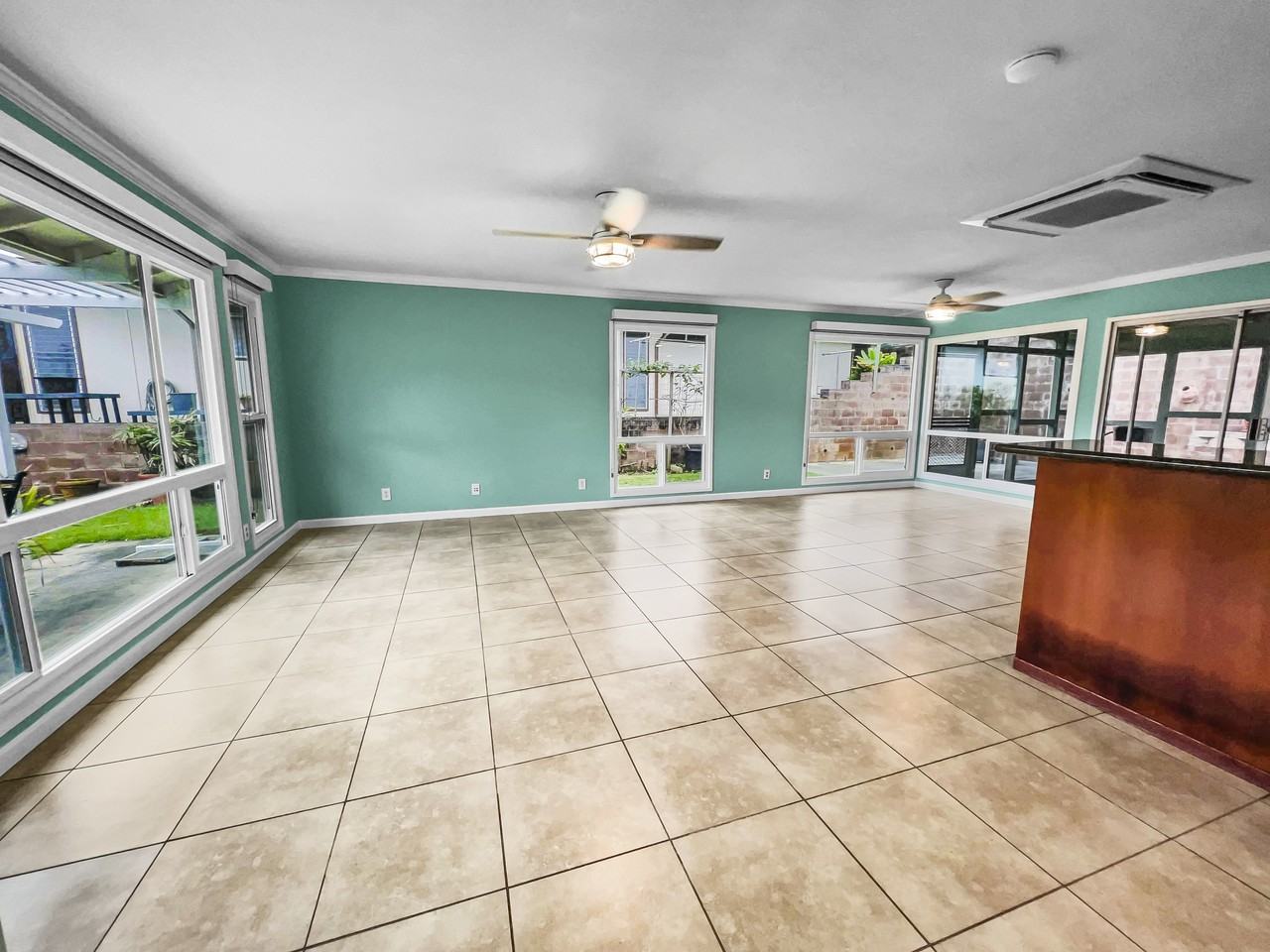 518 Keolu Drive - Photo 3 of 26