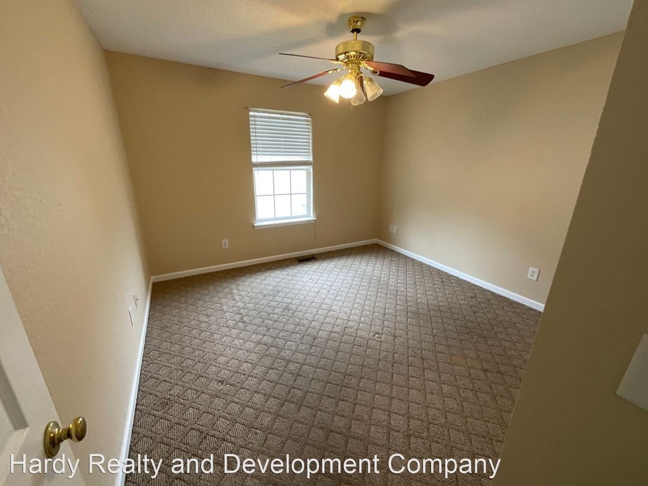 1,3,2,4,6, & 8 Crabapple Lane - Photo 3 of 8