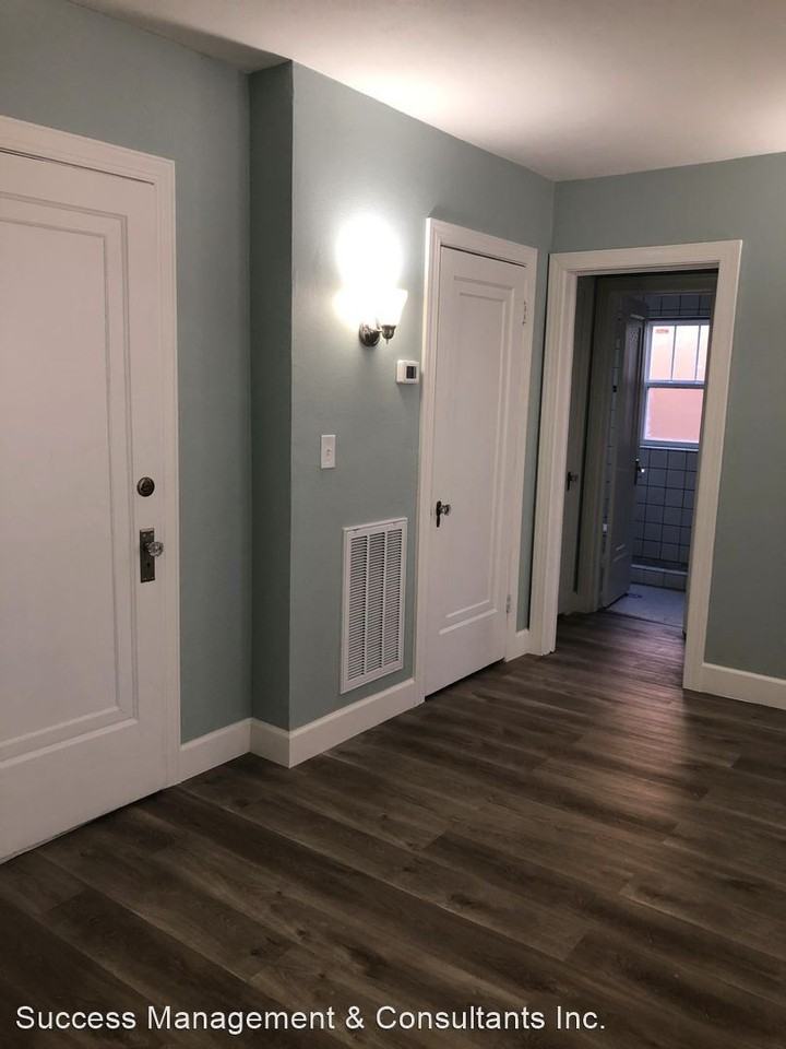 2801 N Walker - Photo 2 of 13