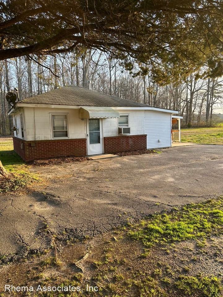 1912 Battlefield Blvd S - Photo 3 of 10