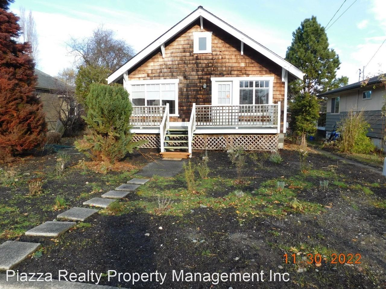 1108 16th St - Photo 2 of 16