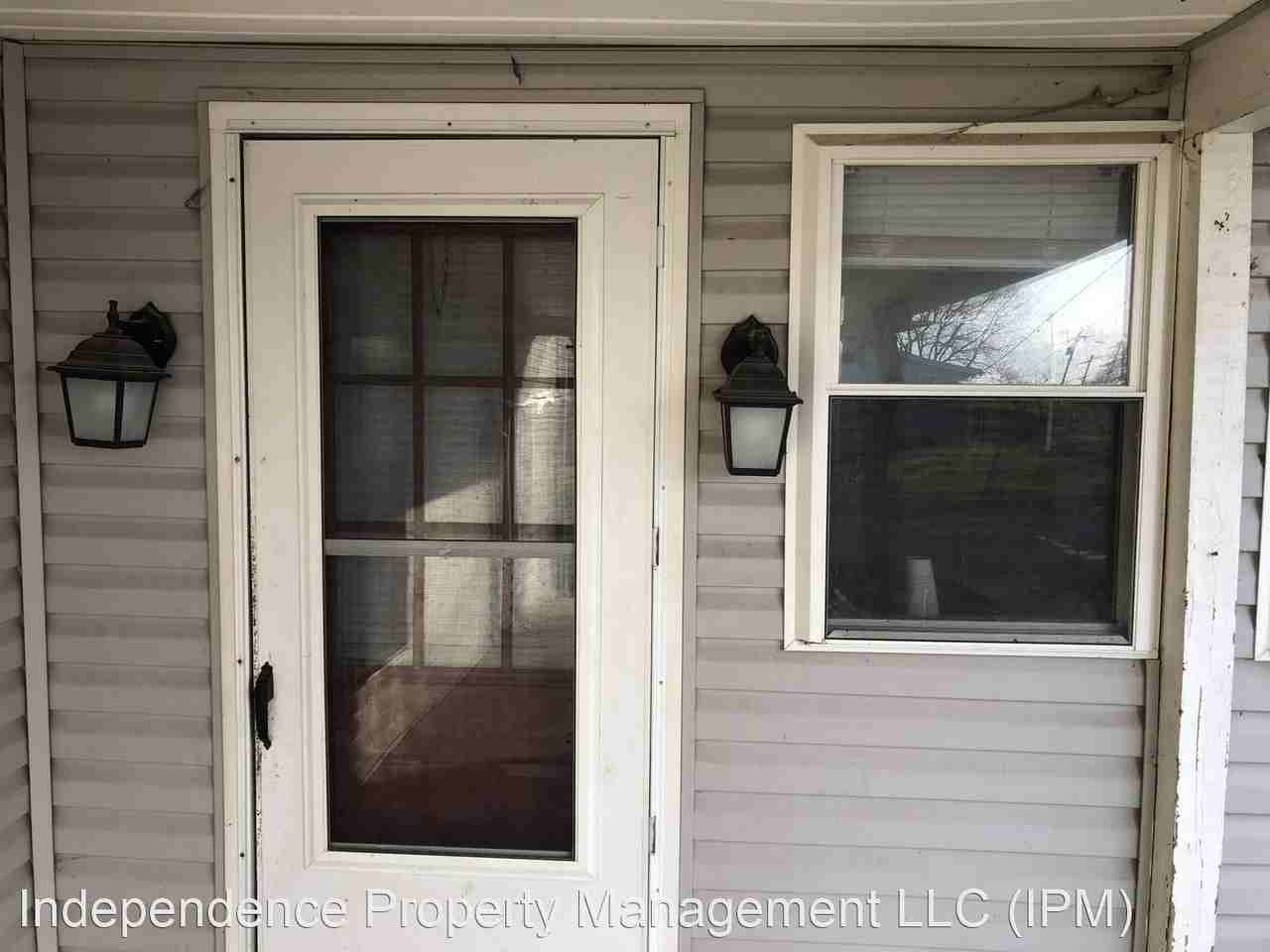 520 East St - Photo 2 of 50