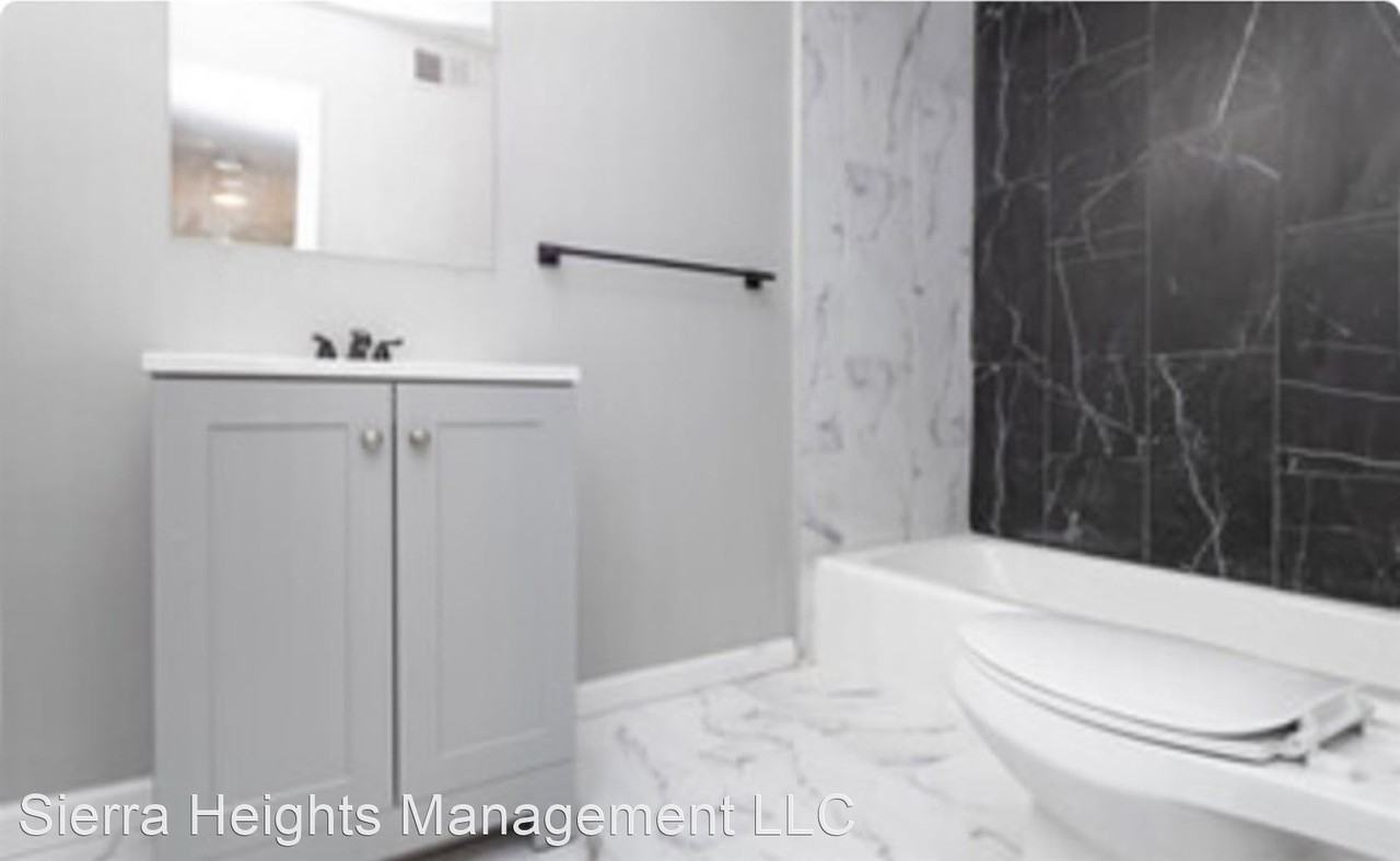 4320 Arlington Cir - Photo 2 of 7