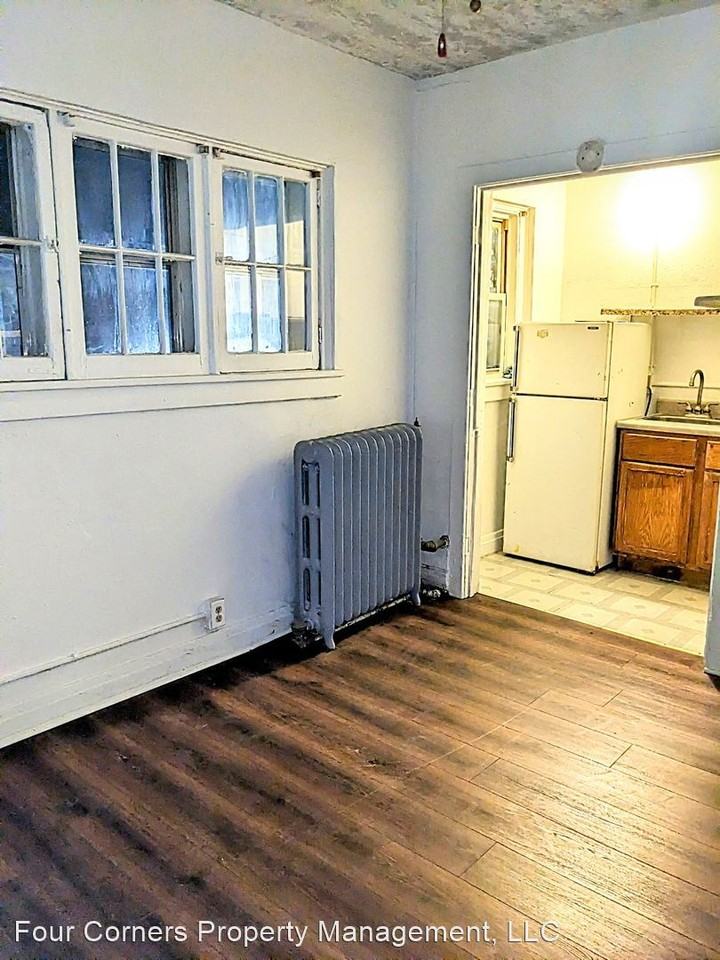 1103 Nebraska Street - Photo 3 of 6