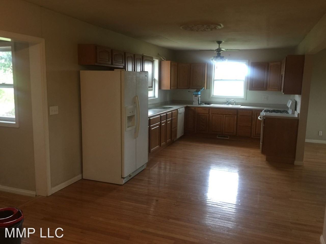 110 Union Chapel Rd - Photo 2 of 16