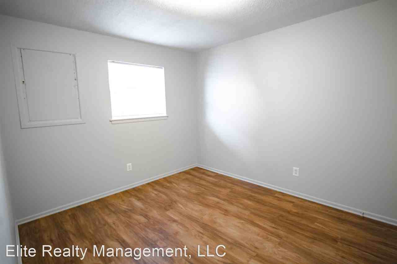 820 East 14th St. - Photo 2 of 10