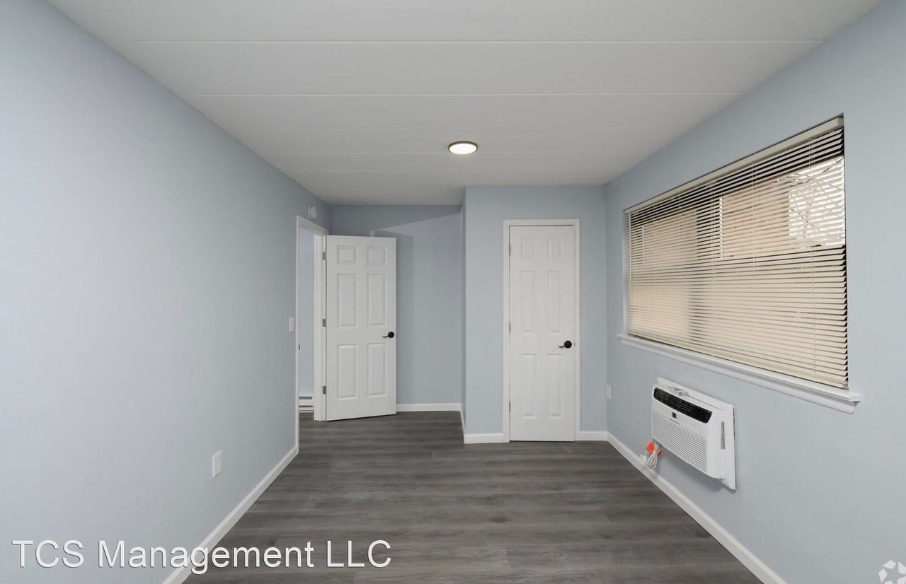 5231 Oxford Ave - Photo 3 of 17