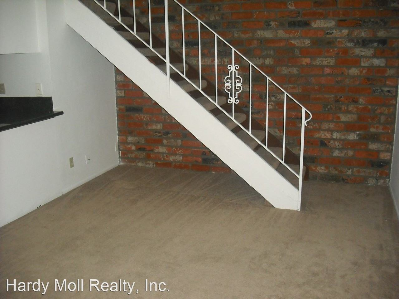 2551 Yardarm Ave - Photo 3 of 15