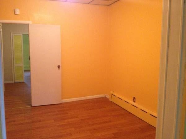 East 18th Street - Photo 3 of 4