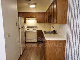 1947 S Ingram Mill Rd #D5 - Photo 1 of 1