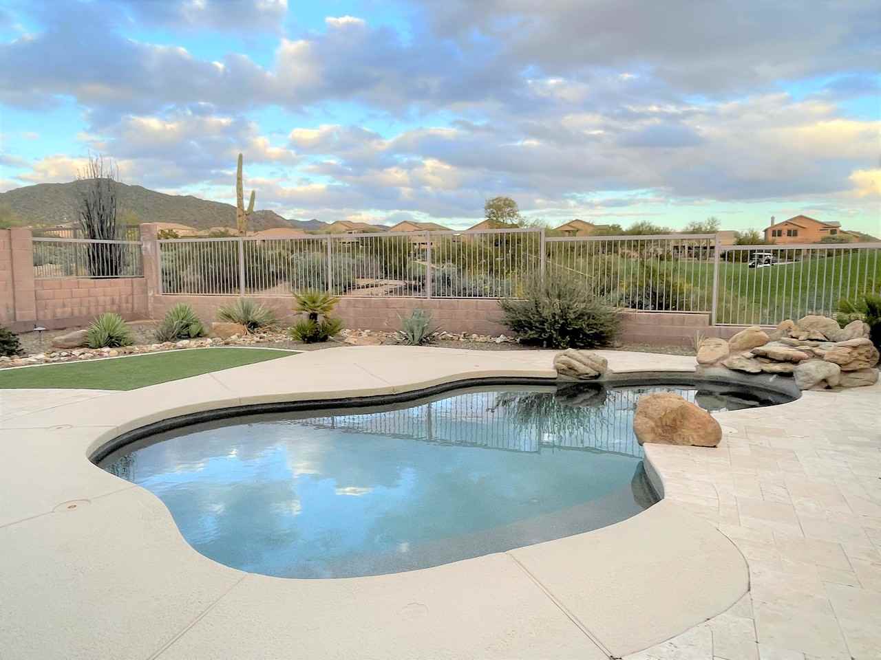 3555 N Paseo Del Sol - Photo 2 of 20