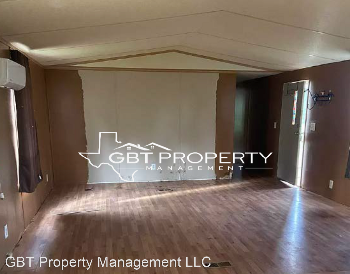 12611 Fannin Pkwy - Photo 3 of 15