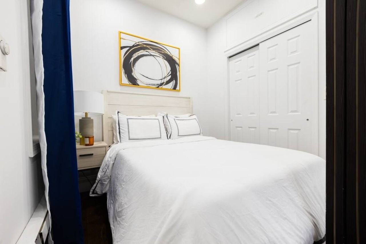 69 Clinton Street - Photo 3 of 49