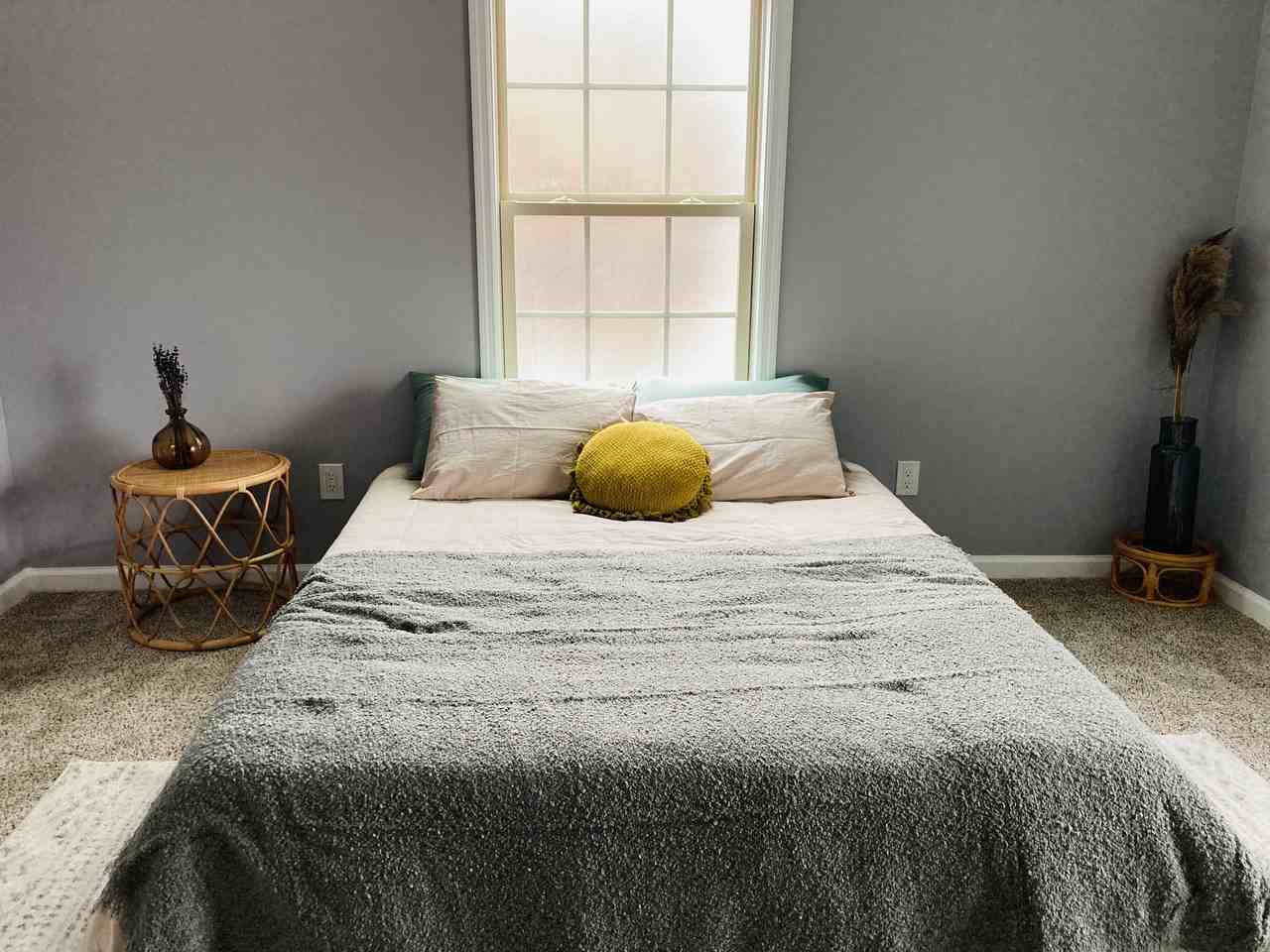 1109 Windsor St Sw - Photo 2 of 10