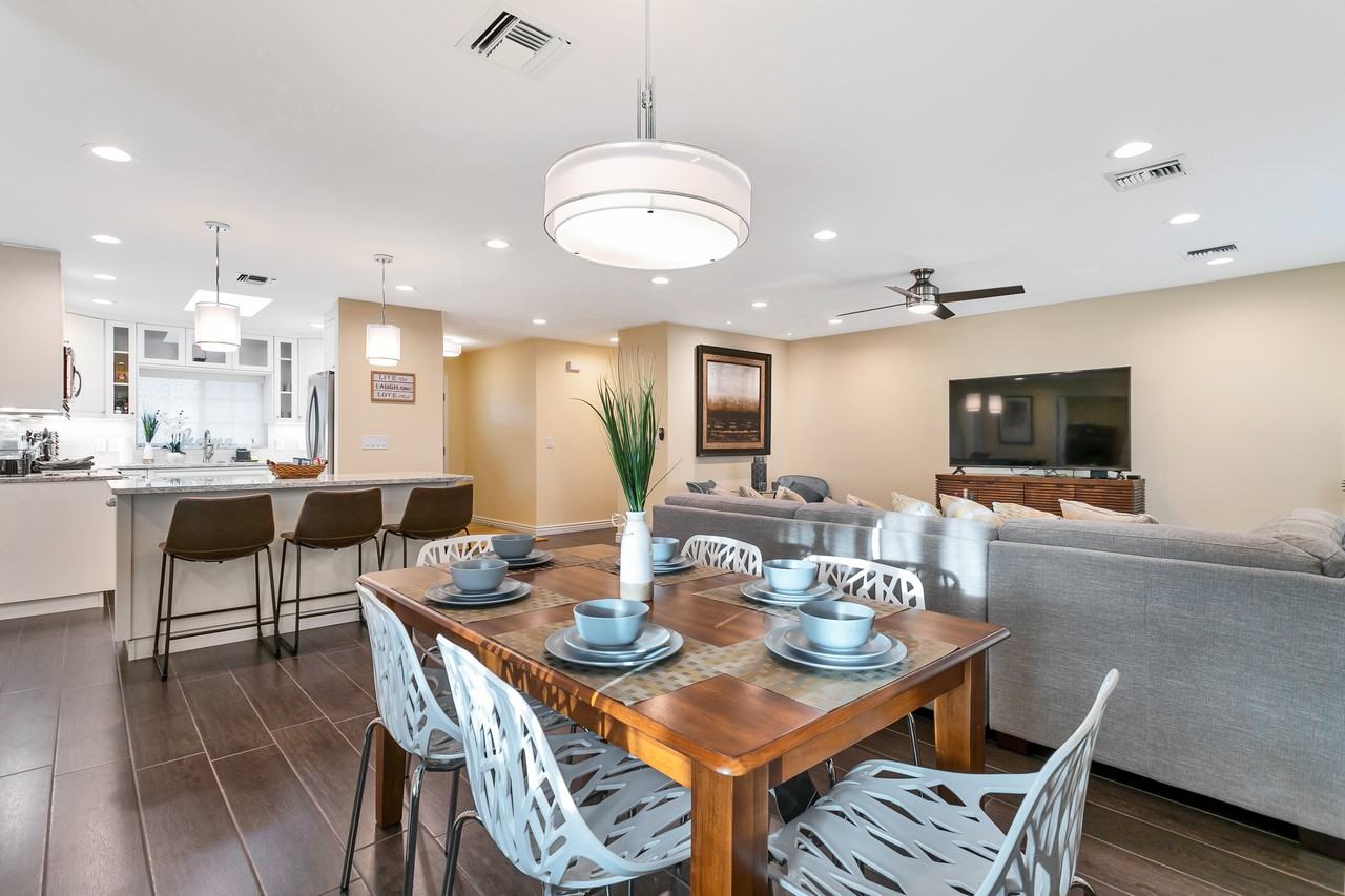 5301 E Friess Dr #1 - Photo 2 of 11