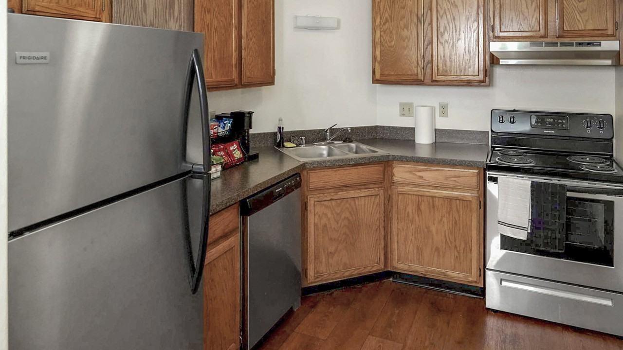301 Mountain Ave #147 - Photo 2 of 8
