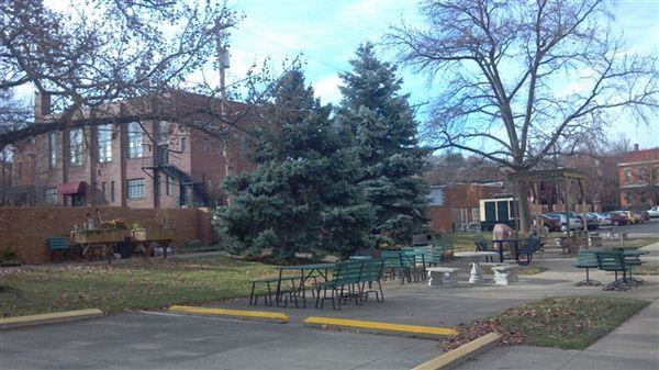 Panorama Apartments - Photo 3 of 6