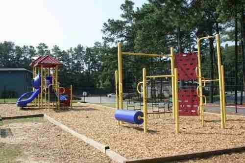 Woodlands Park Apartments - Photo 3 of 10