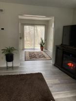 240 Collier Dr - Photo 1 of 1