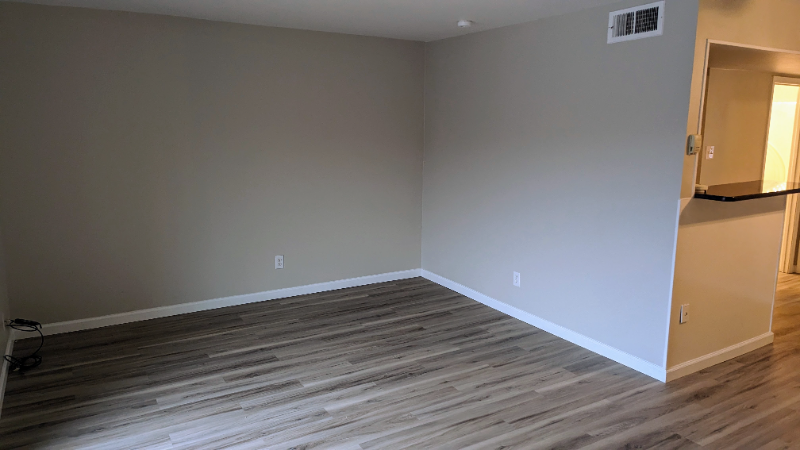 6948 Colonial Woods Dr #75 - Photo 3 of 17