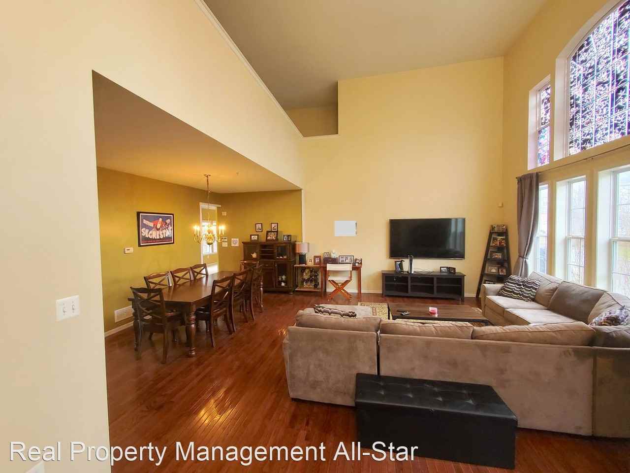 43 Goldenrod Dr - Photo 3 of 37