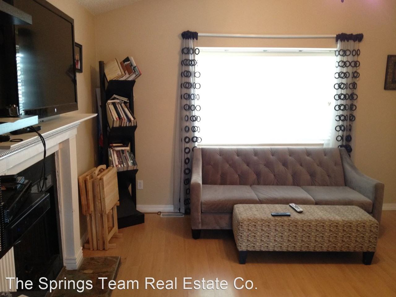 3530 Hazelwood Ct - Photo 2 of 17