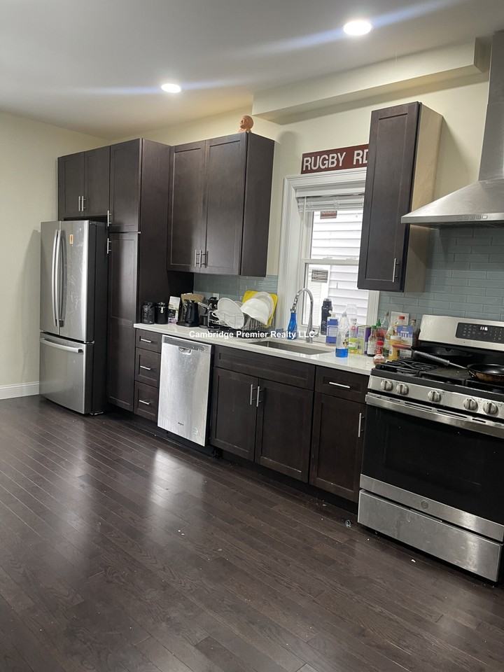 Winchester St - Photo 6 of 13