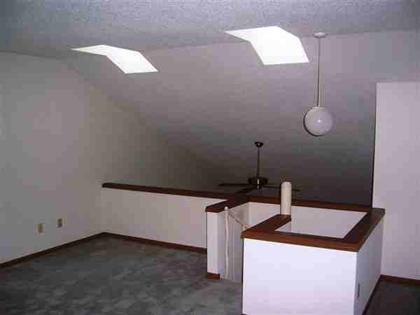 Woodfield Apartments - Photo 3 of 7